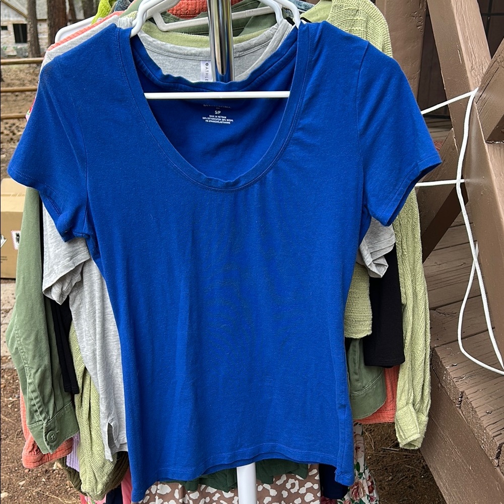 Banana Republic Blue Fitted Short Sleeve T-Shirt